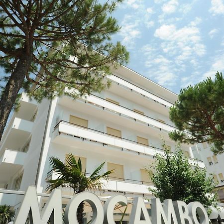 Hotel Mocambo Milano Marittima Buitenkant foto