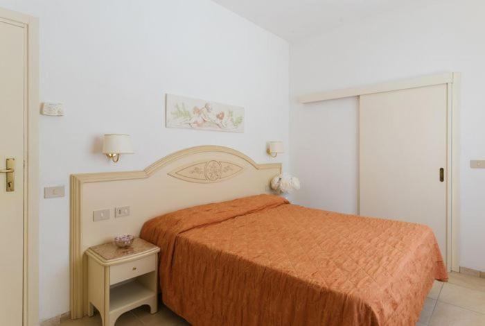 Hotel Mocambo Milano Marittima Buitenkant foto